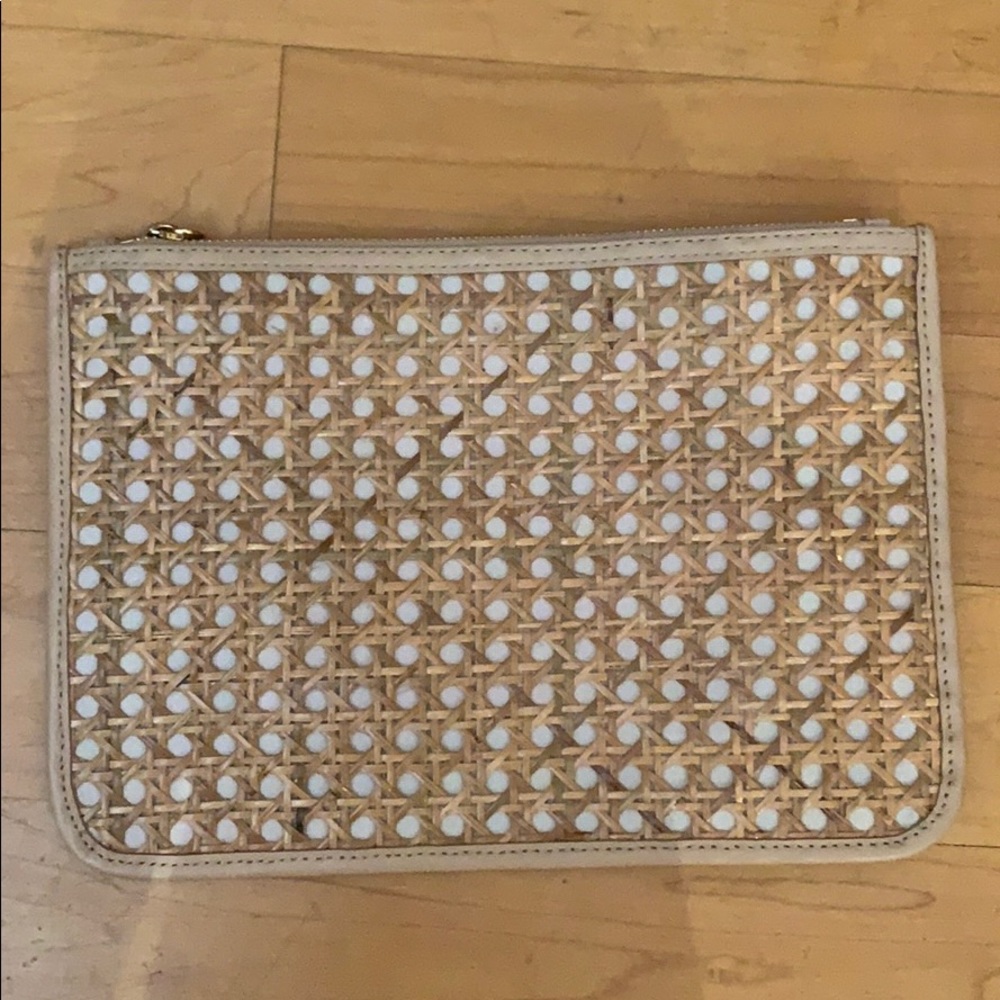Vineyard Vines Wicker Zip Clutch w. Floral Lining